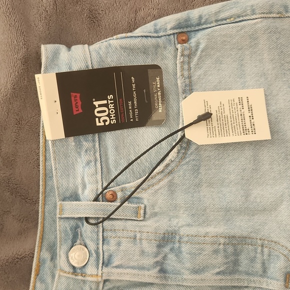 Levi 501 shorts - Picture 5 of 6